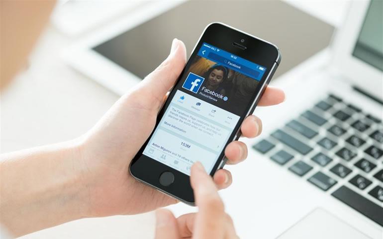 Facebook Freebooting